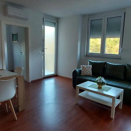 Apartmani Miki أوهغيد المظهر الخارجي الصورة